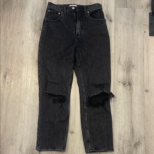 Abercrombie & Fitch Black High Rise Distressed Jeans 26S